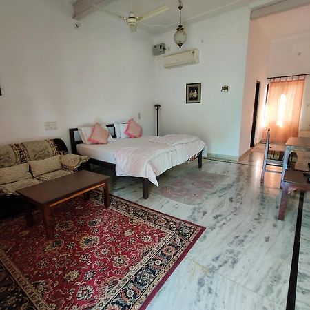 Royal Farm Bharatpur Apartamento Quarto foto