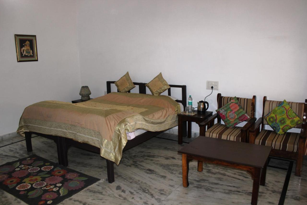Royal Farm Bharatpur Apartamento Exterior foto